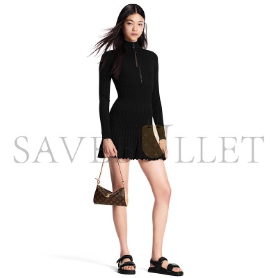 LOUIS VUITTON LV SUNSET FLAT COMFORT SANDAL 1ACG13 LOUIS VUITTON LV SUNSET FLAT COMFORT SANDAL 1ACG13
